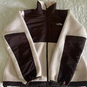 The north face full zip Denali fleece!